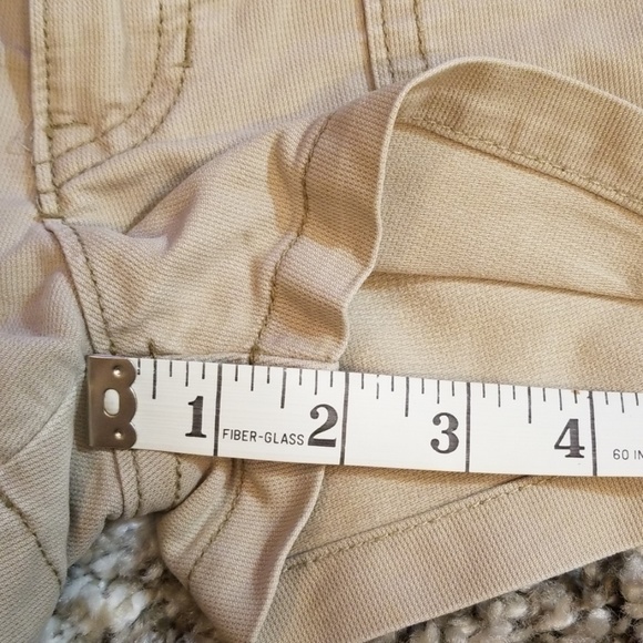 Hollister Shorts - Picture 7 of 7